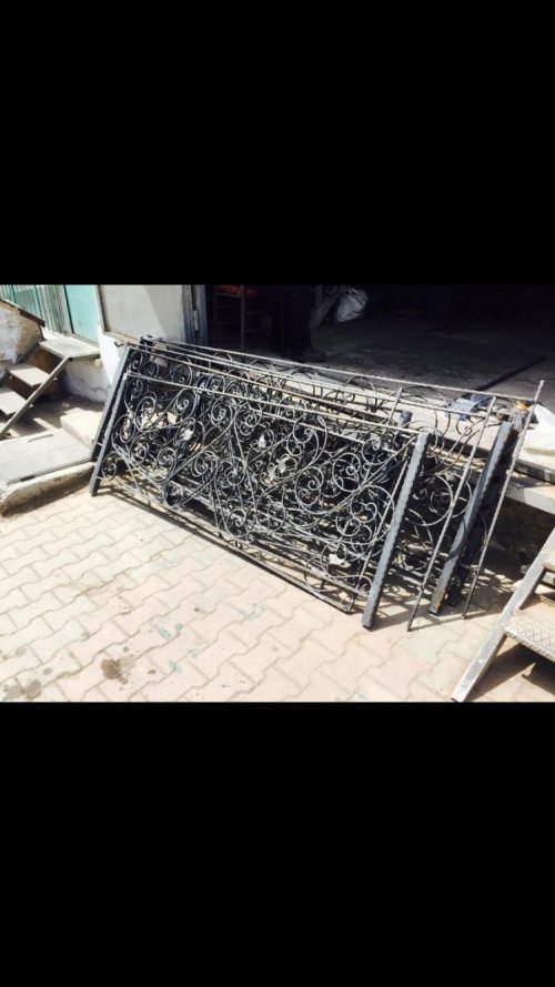 MERDİVEN KORKULUĞU