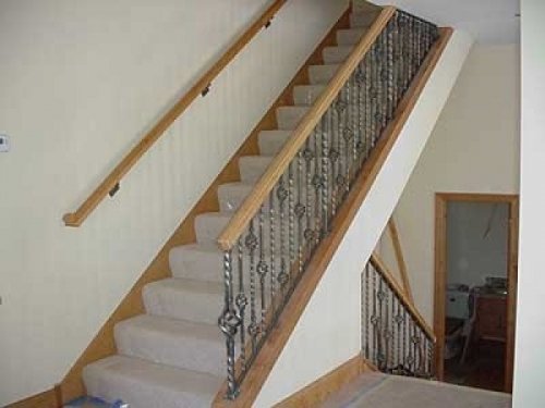 MERDİVEN KORKULUĞU